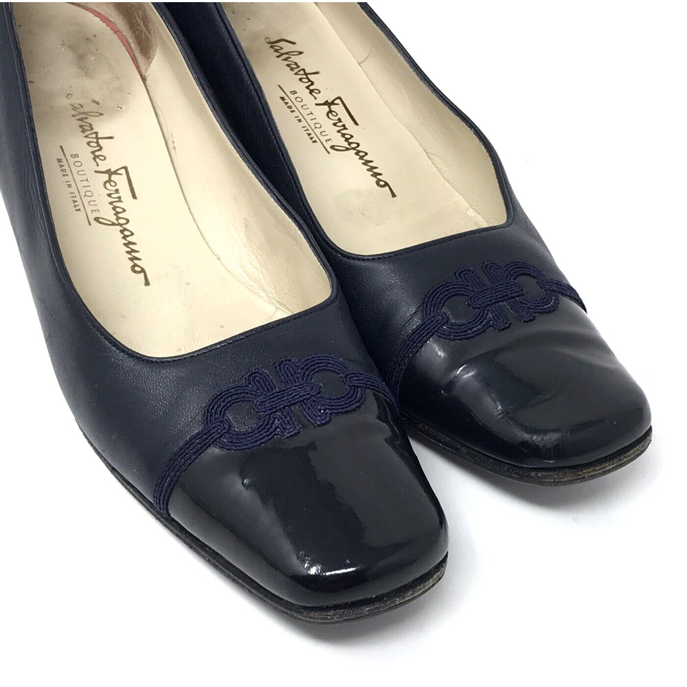 Salvatore Ferragamo Margaret Low Heel Pumps Italian Navy Blue Leather SZ 6.5 2A